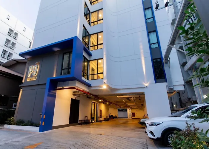 P9 Ratchada 3*